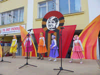 Вас помнит мир спасенный!